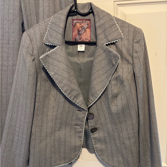 Z by Zelda suit - Picture 2 of 5